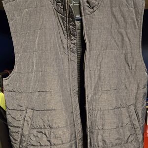 Marc Anthony Men's Gray Quilted Vest